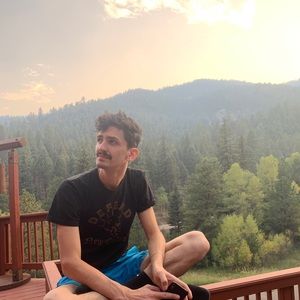 Meet your Posher, Westly